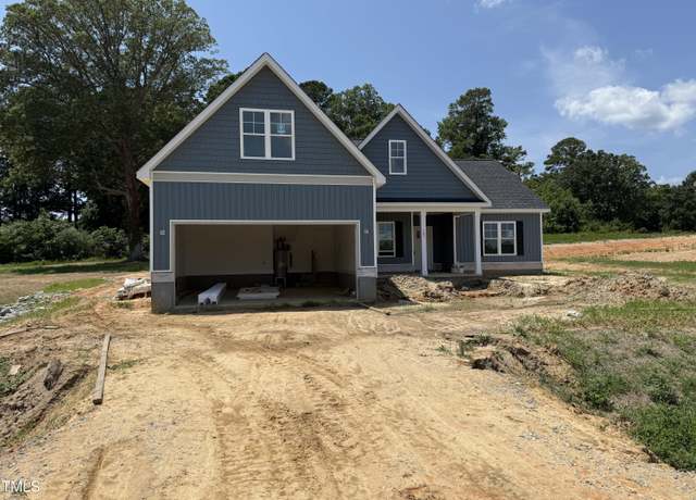 Property at 183 Tee Dr, Selma, NC 27576, 3 beds, 2 baths