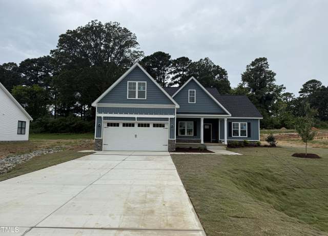 Property at 183 Tee Dr, Selma, NC 27576, 3 beds, 2 baths