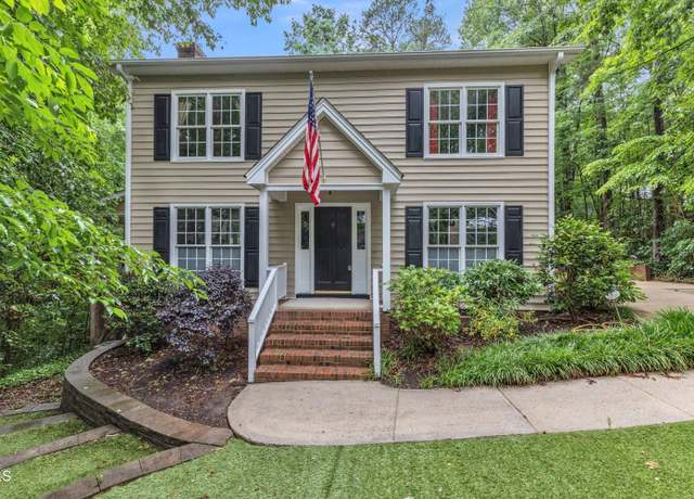 Property at 5805 Bayberry Ln, Raleigh, NC 27612, 4 beds, 3.5 baths