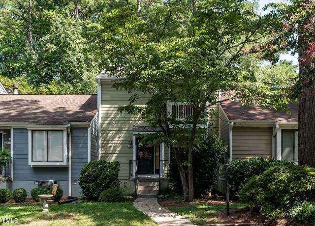 Property at 837 Green Ridge Dr, Raleigh, NC 27609, 3 beds, 2.5 baths