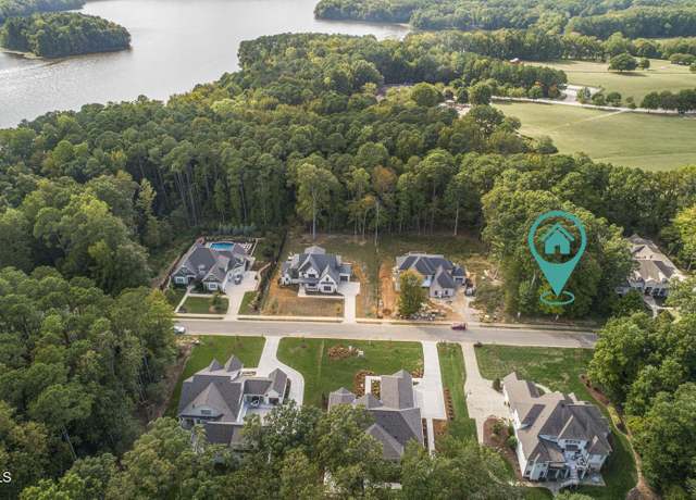 Property at 172 Bonica Creek Dr, Garner, NC 27529, 4 beds, 3.5 baths