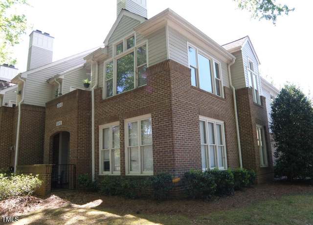 Property at 1062 Washington St #201, Raleigh, NC 27605, 2 beds, 2 baths