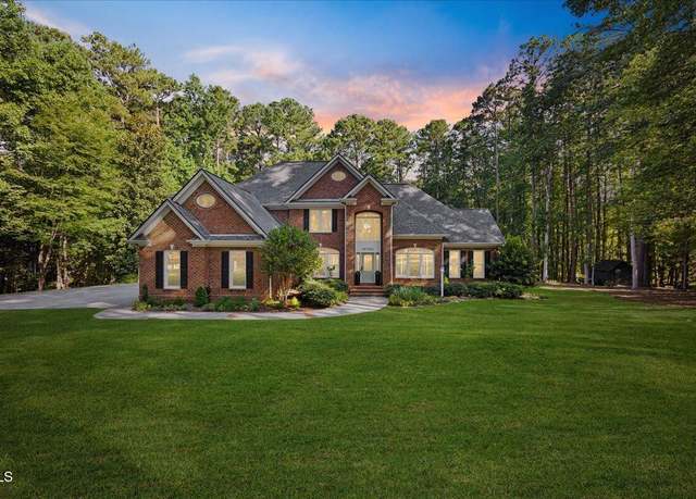 Property at 7529 Tynewind Dr, Wake Forest, NC 27587, 4 beds, 4.5 baths
