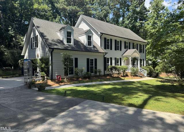 Property at 10625 Soma Ct, Raleigh, NC 27613, 4 beds, 2.5 baths