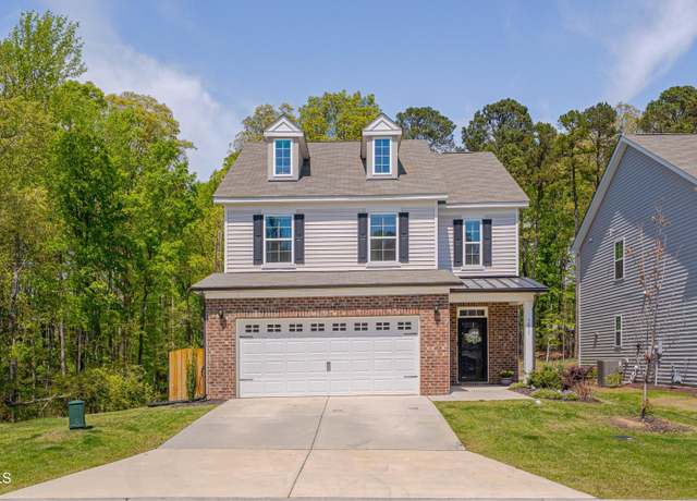 Property at 3011 Ginger Hill Ln, Durham, NC 27703, 4 beds, 2.5 baths