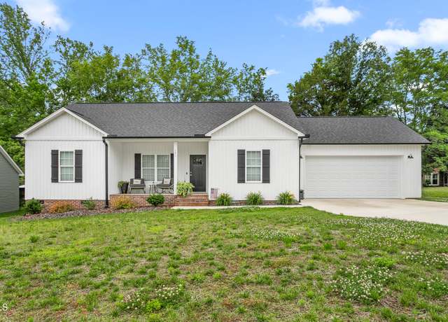 Property at 101 Hazy Ln, Thomasville, NC 27360, 3 beds, 2 baths