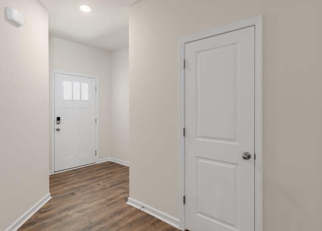 Property at 236 Moore Creek Dr, Fuquay Varina, NC 27526, 3 beds, 2.5 baths