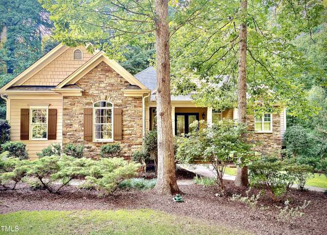 Property at 6801 Valley Lake Dr, Raleigh, NC 27612, 3 beds, 2.5 baths