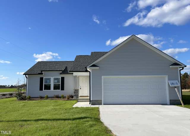 Property at 19 Shiloh Dr, Lillington, NC 27546, 3 beds, 2 baths