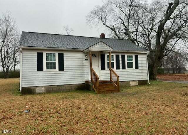 Property at 208 Wheeler St, Roanoke Rapids, NC 27870, 3 beds, 1 bath