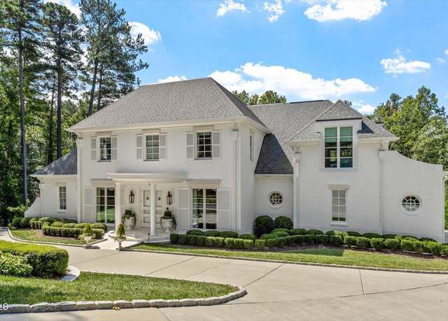 Property at 3501 Chaucer Pl, Raleigh, NC 27609, 5 beds, 5.5 baths