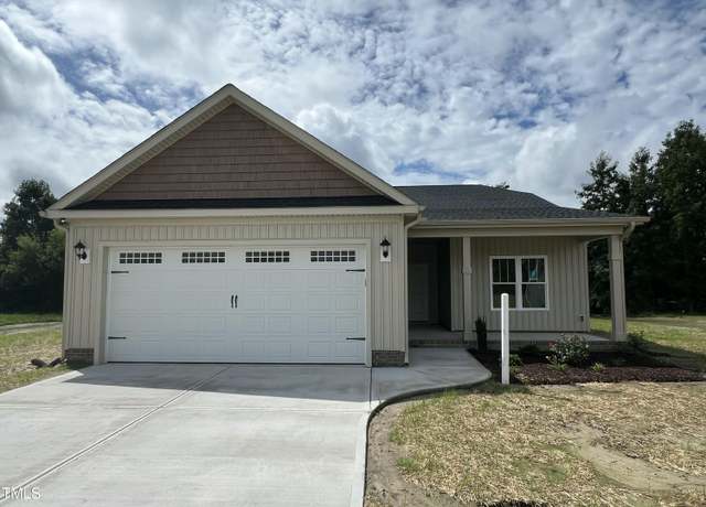 Property at 104 E Sillinger Dr, Goldsboro, NC 27534, 3 beds, 2 baths