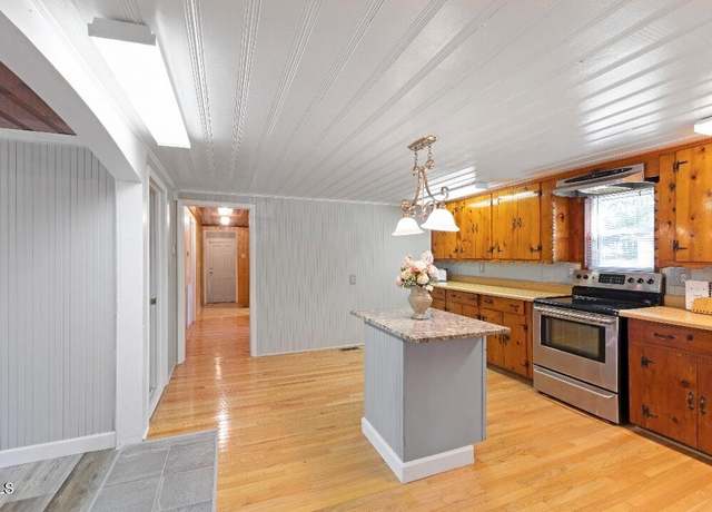 Property at 803 Hare St, Selma, NC 27576, 3 beds, 1 bath
