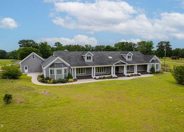 Property at 5200 Pulley Town Rd, Zebulon, NC 27597, 4 beds, 4 baths