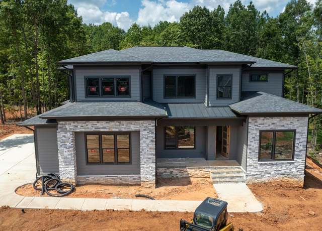 Property at 3921 Cedar Knolls Dr, Youngsville, NC 27596, 4 beds, 4.5 baths