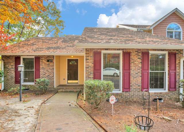 Property at 401 Lands End Ct, Fayetteville, NC 28314, 3 beds, 2 baths