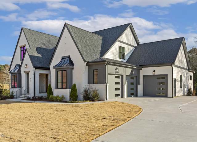 Property at 43 Laurel Knoll Dr, Pittsboro, NC 27312, 4 beds, 4.5 baths