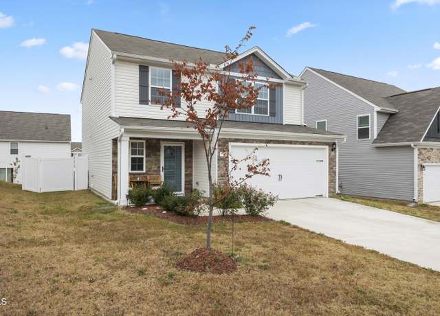 Property at 737 Crackling Ct, Zebulon, NC 27597, 3 beds, 2.5 baths
