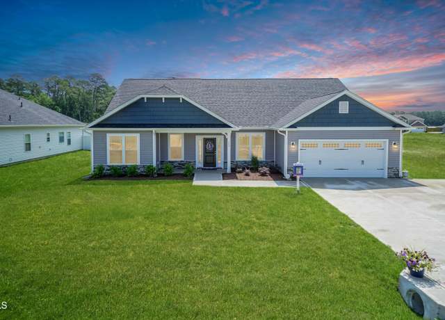 Property at 106 Oxford Ct, La Grange, NC 28551, 4 beds, 3.5 baths