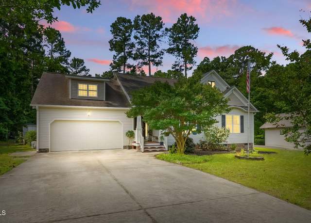 Property at 153 Hickory Nut Dr, Smithfield, NC 27577, 3 beds, 2 baths