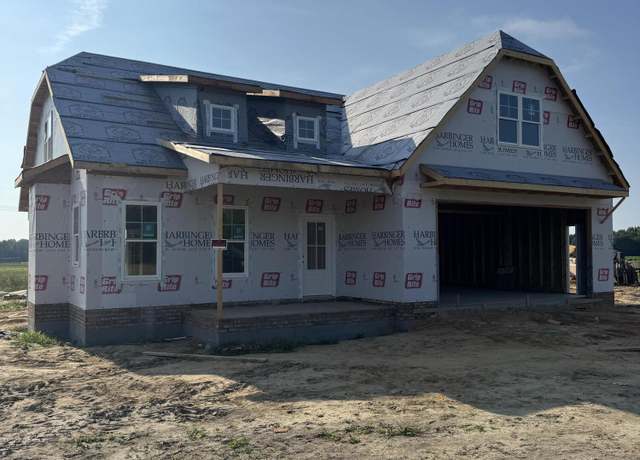 Property at 1301 Parkertown Rd, Four Oaks, NC 27524, 3 beds, 2.5 baths