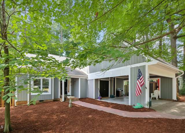 Property at 103 Lakeway Ct, Cary, NC 27511, 3 beds, 2 baths
