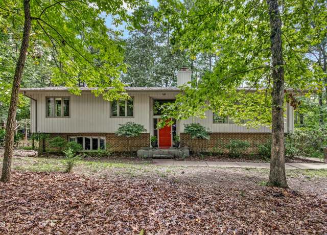 Property at 623 Totten Pl, Chapel Hill, NC 27514, 4 beds, 3 baths
