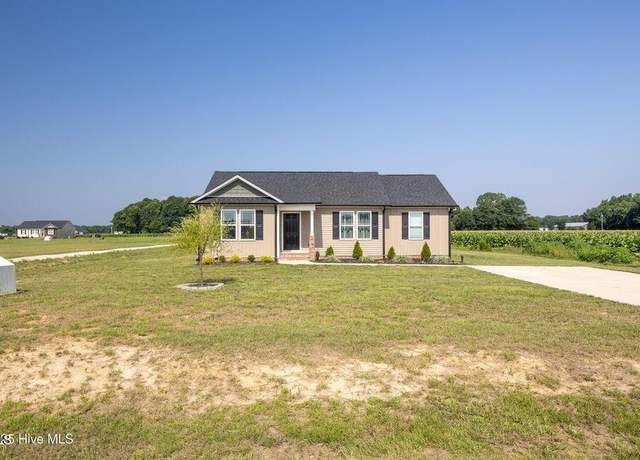 Property at 82 Mamie Rd, Benson, NC 27504, 3 beds, 2 baths