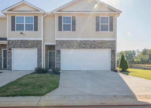 Property at 1318 Broholmer Ln, Greensboro, NC 27405, 4 beds, 2.5 baths