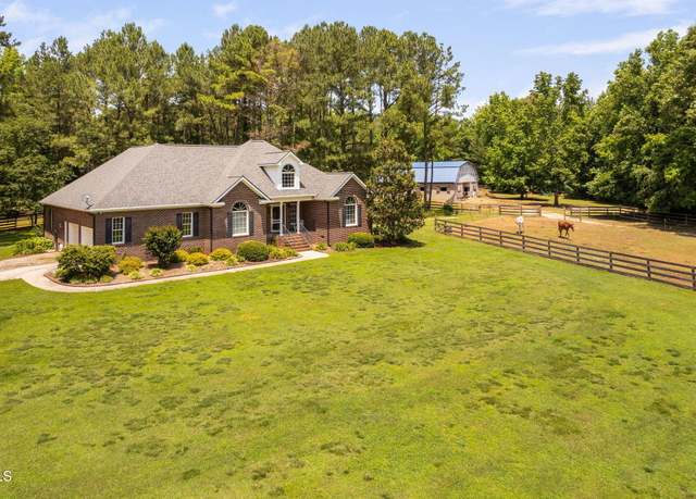 Property at 108 Cedarwood Dr, Louisburg, NC 27549, 3 beds, 2.5 baths