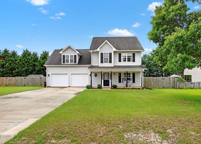 Property at 60 Dover Ct E, Sanford, NC 27332, 3 beds, 2.5 baths