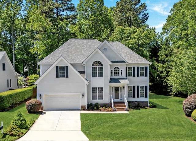Property at 11 Smoketree Ct, Durham, NC 27712, 6 beds, 3 baths