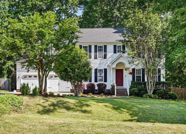 Property at 215 Rocky Point Ct, Fuquay Varina, NC 27526, 3 beds, 2.5 baths
