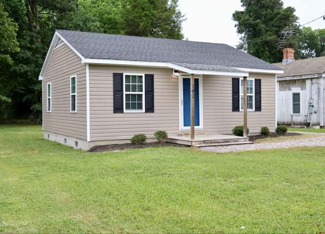 Property at 102 E Nash St, Elm City, NC 27822, 2 beds, 1 bath