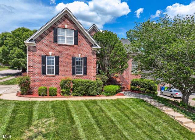 Property at 11916 Deneb Ct, Raleigh, NC 27614, 5 beds, 4 baths