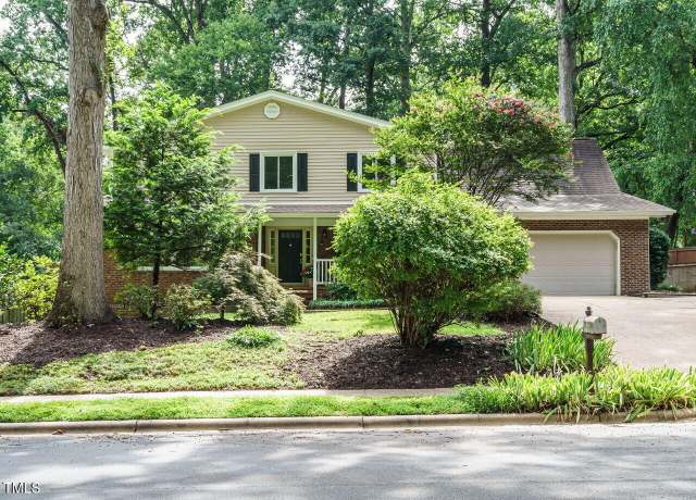 Property at 4208 Wingate Dr, Raleigh, NC 27609, 4 beds, 2.5 baths