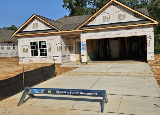 Property at 35 Neuse Hollow Ct, Clayton, NC 27527, 3 beds, 2 baths