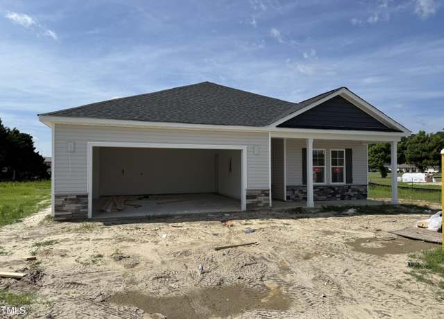 Property at 104 Hudson Village Dr, La Grange, NC 28551, 4 beds, 2 baths