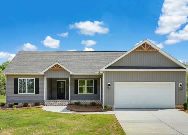 Property at 862 Strawberry Rd, Reidsville, NC 27320, 3 beds, 2 baths
