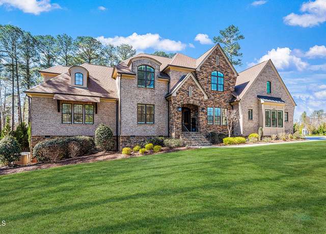 Property at 1001 Welch Ln, Raleigh, NC 27614, 5 beds, 4.5 baths