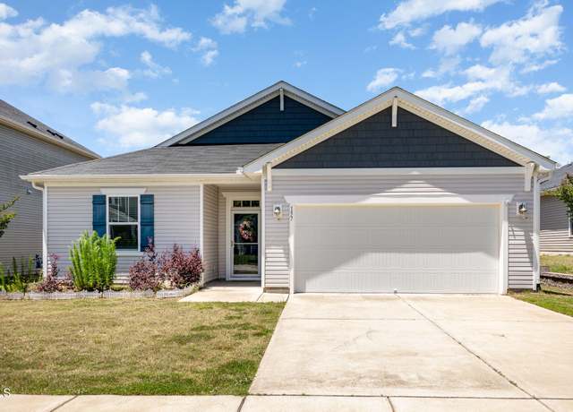 Property at 157 Willow Grove Ln, Fuquay Varina, NC 27526, 4 beds, 2 baths