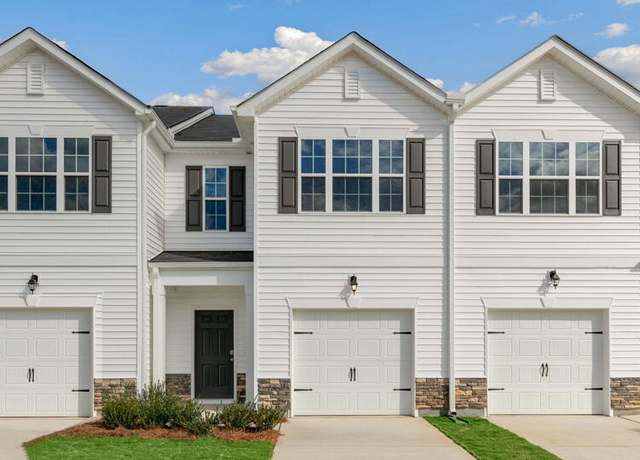 Property at 208 Starlight St, Sanford, NC 27330, 3 beds, 2.5 baths