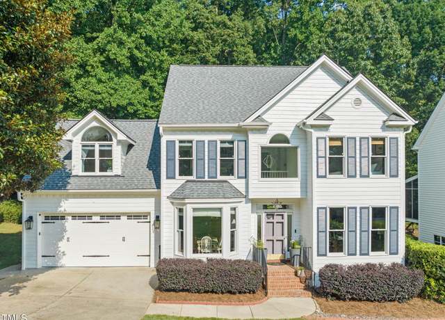 Property at 203 Crickentree Dr, Cary, NC 27518, 4 beds, 2.5 baths