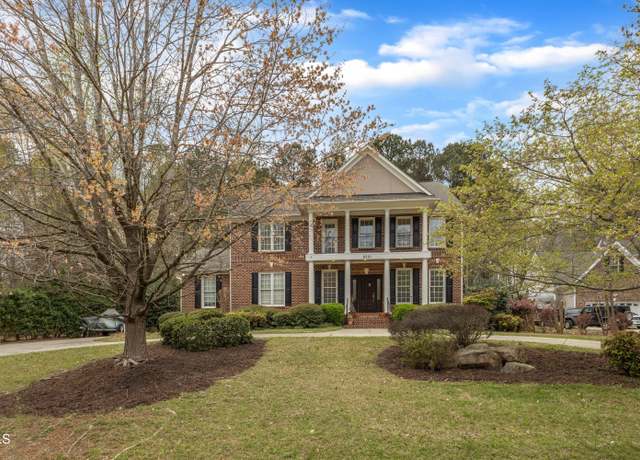 Property at 5521 Erinvale Ct, Holly Springs, NC 27540, 4 beds, 4 baths