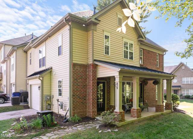 Property at 9915 Clyborn Ct, Raleigh, NC 27617, 2 beds, 2.5 baths