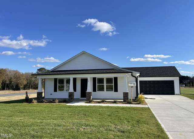 Property at 38 Shiloh Dr, Lillington, NC 27546, 3 beds, 2 baths