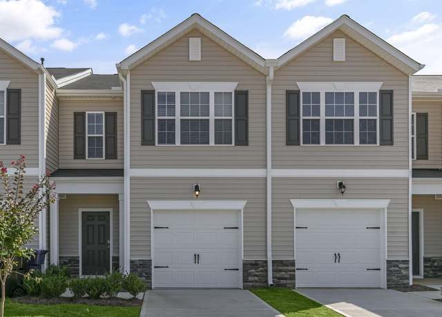 Property at 216 Starlight St, Sanford, NC 27330, 3 beds, 2.5 baths