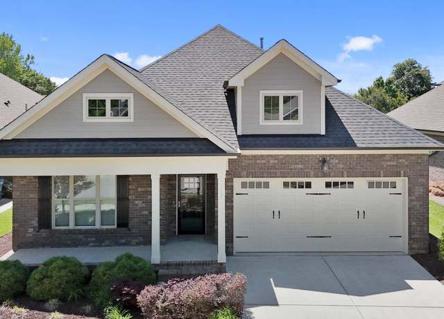 Property at 115 Moss Creek Pl, Fuquay Varina, NC 27526, 4 beds, 3 baths