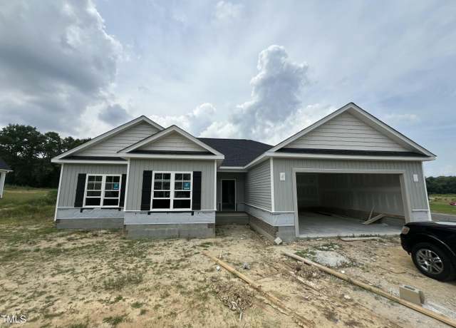Property at 215 Creeks Edge Dr, Pikeville, NC 27863, 3 beds, 2 baths