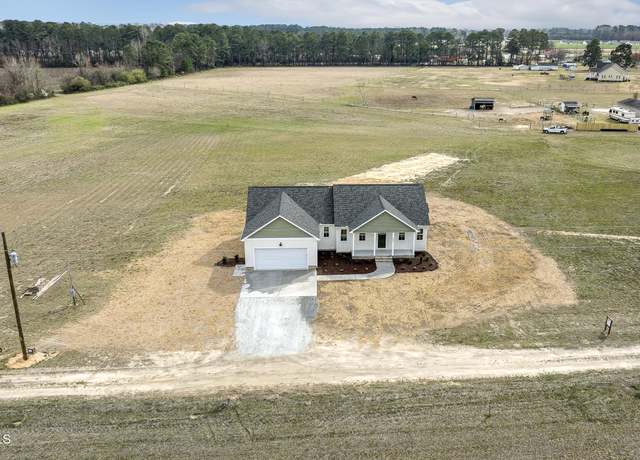 Property at 233 Surles Rd, Benson, NC 27504, 3 beds, 2 baths